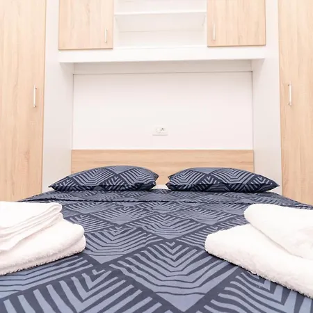 Casa De Hijos Apartamento *