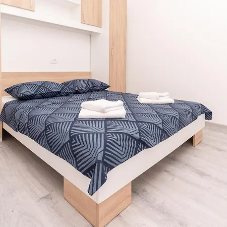 Casa De Hijos * Cavtat